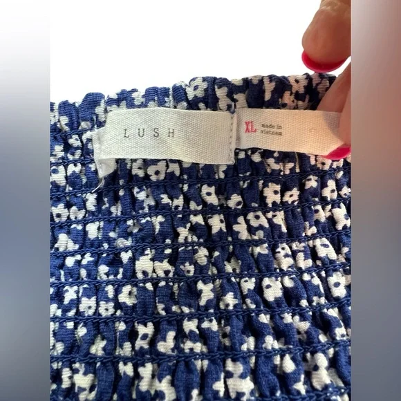 ๐ธ EUC LUSH Navy Floral Ruffle Sleeve Dress w/ Pockets | Womenโs XL - Picture 9 of 11